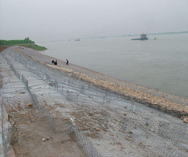堤坡防護格賓網